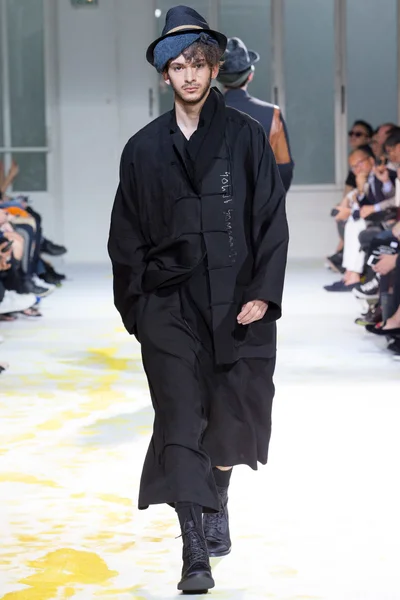 Look 36